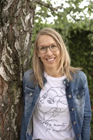 Portrait de Muriel Chatagny, Thérapeute Complémentaire Ortra TC Kinésiologie, formateur.ice chez Equilibre Formation